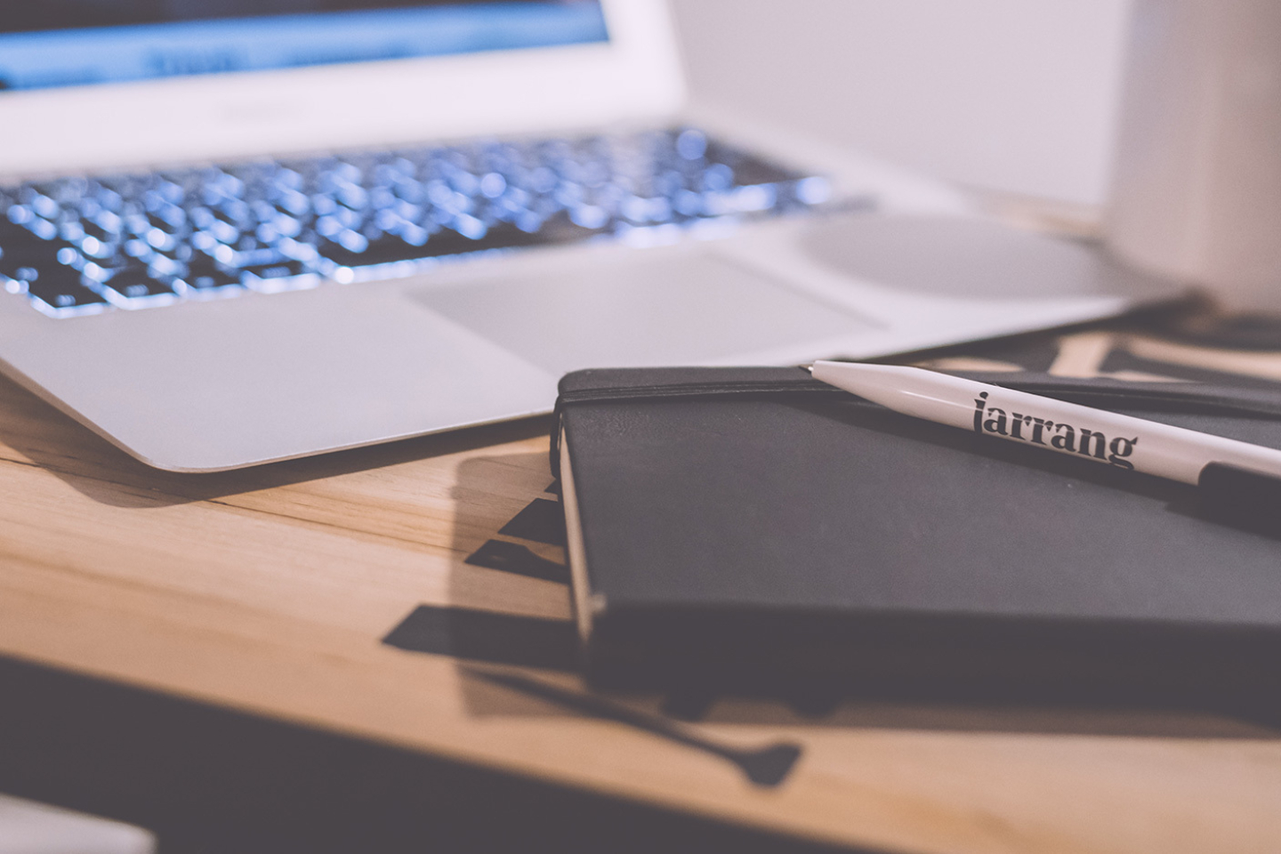 60990114e15d633a66f2573f jarrang 114 crop